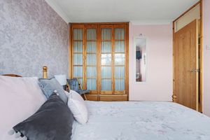 Photo 11- click for photo gallery